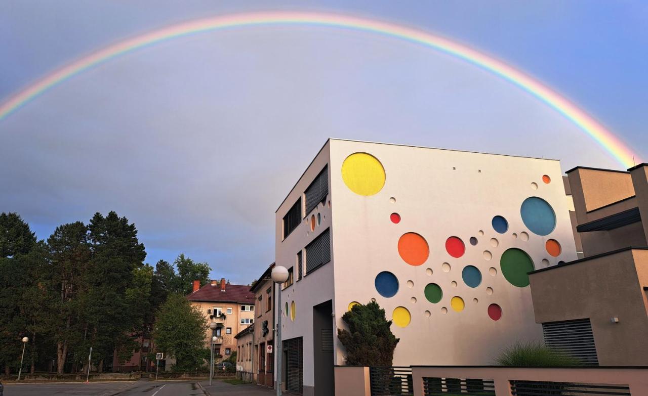 Arcobaleno Apartments & Rooms Varaždin Exterior foto